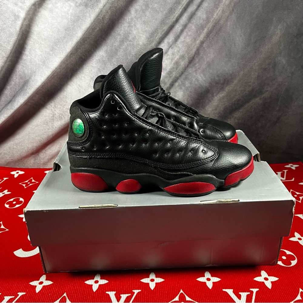 ❤️! Awesome used pair of jordan 13 dirty bred size 7Y